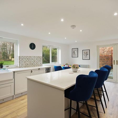 Victorian Retreat In Liverpool Knowsley Dış mekan fotoğraf